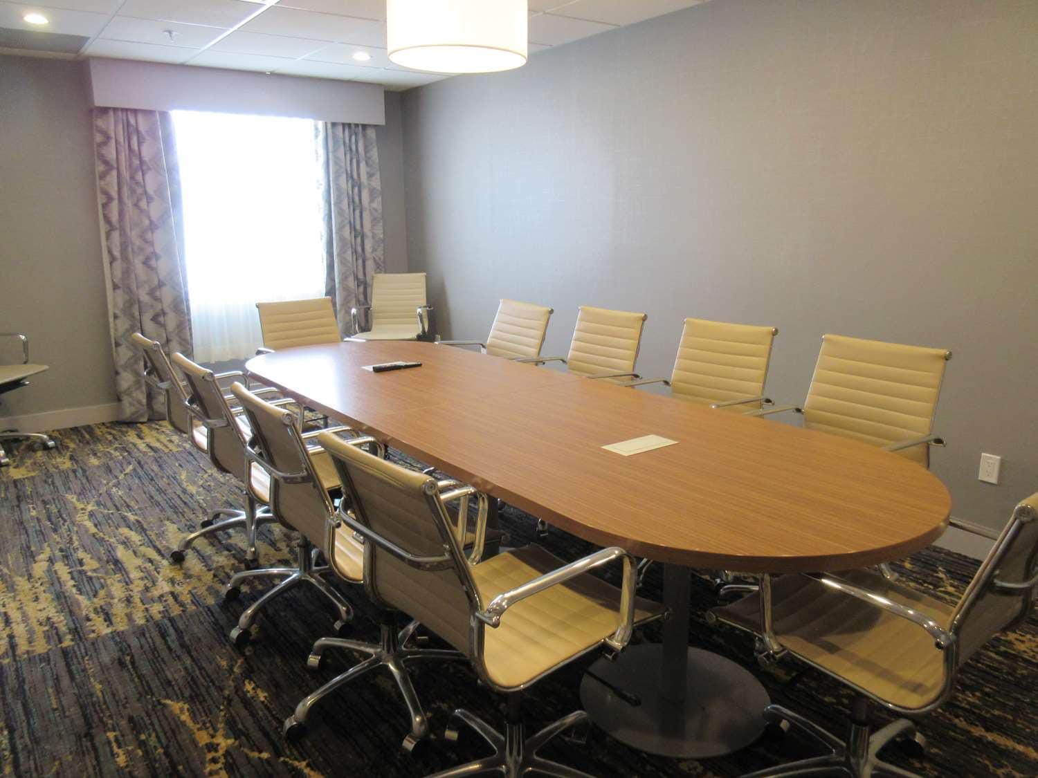 Best Western Plus Airdrie Gateway Buitenkant foto
