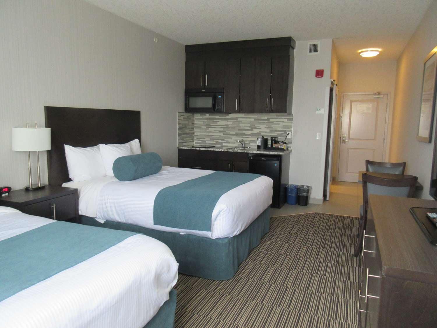 Best Western Plus Airdrie Gateway Buitenkant foto
